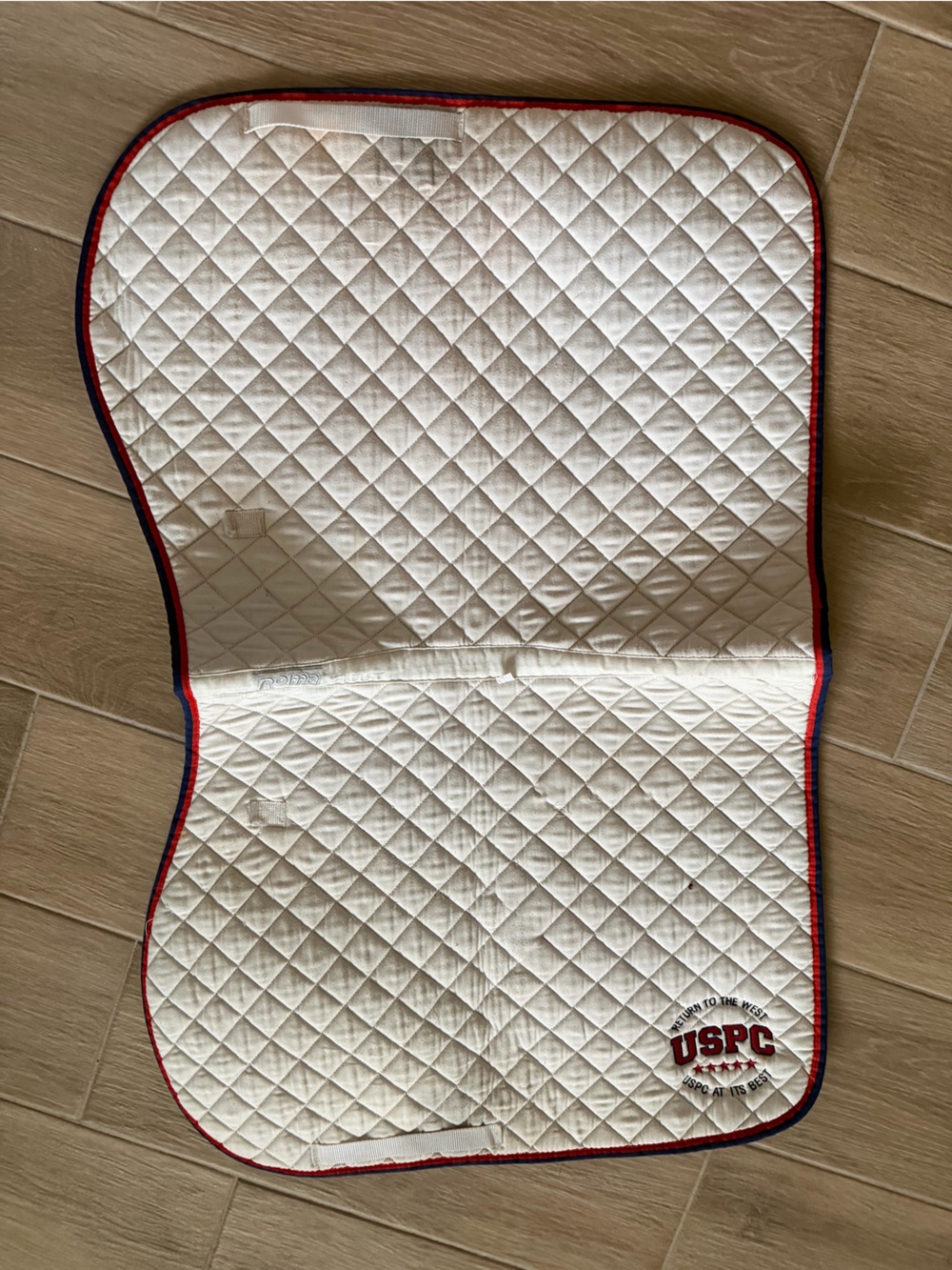 Roma United States Pony Club saddle pad all purpose red white horse equestrian